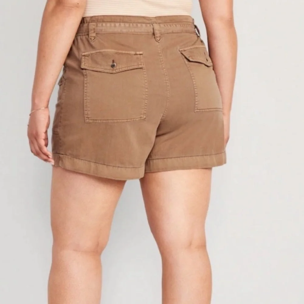 Old Navy Women Extra High-Waisted Tie Front Cargo Shorts Brown XL NWT 4”